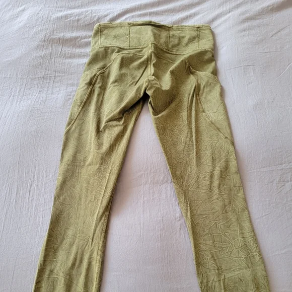 Lululemon Leggings - Picture 2 of 4